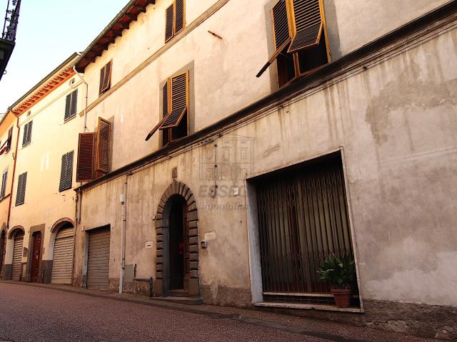 Villa Indipendente in vendita a Sesto di Moriano, Lucca