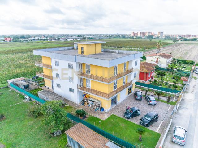 Villa Indipendente in vendita a Stracciapanni, Aprilia