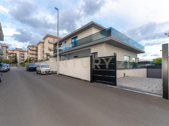 Villa Indipendente in vendita a San Giovanni Galermo-Trappeto-Cibali, Catania