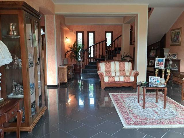 Villa Indipendente in vendita a Calabria, Reggio Calabria