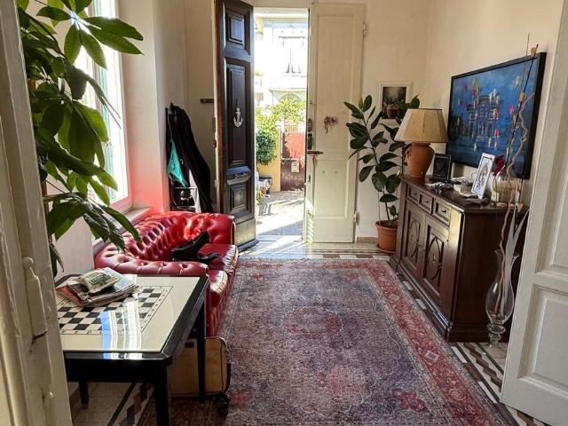 Villa Indipendente in affitto a Livorno