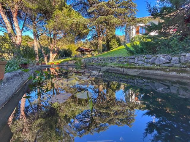 Villa Indipendente in vendita a Livorno, Toscana