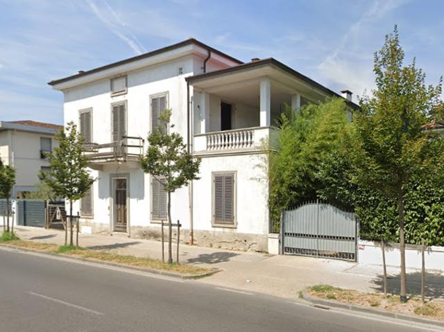 Villa Indipendente in vendita a San Concordio, Bagni Di Lucca Ponte