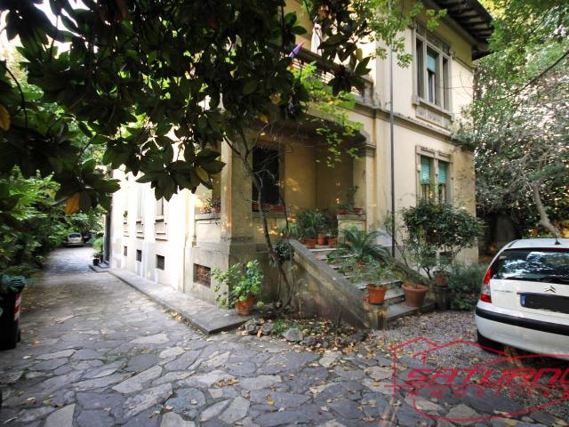 Villa Indipendente in vendita a Sant'Anna, Bagni Di Lucca Ponte