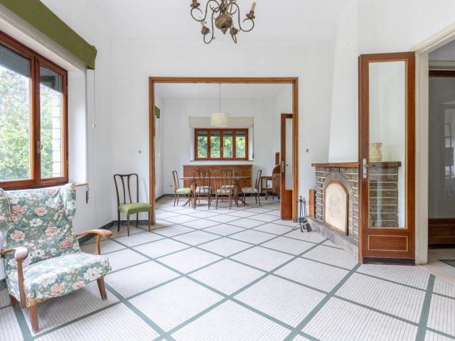 Villa Indipendente in vendita a Bagni Di Lucca Ponte, Toscana