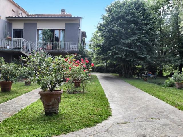 Villa Indipendente in vendita a San Pietro a Vico, Lucca