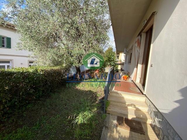 Villa Indipendente in vendita a Massa e Cozzile, Margine Coperta