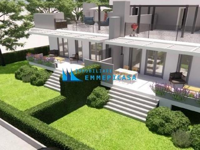 Villa Indipendente in vendita a Marina di Massa, Marina Di Massa