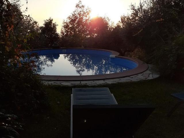 Villa Indipendente in vendita a San Carlo, Marina Di Massa