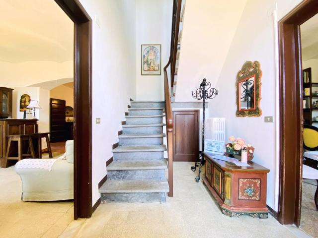 Villa Indipendente in vendita a Massarosa, Toscana