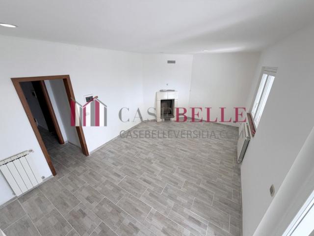 Villa Indipendente in vendita a Massarosa, Toscana