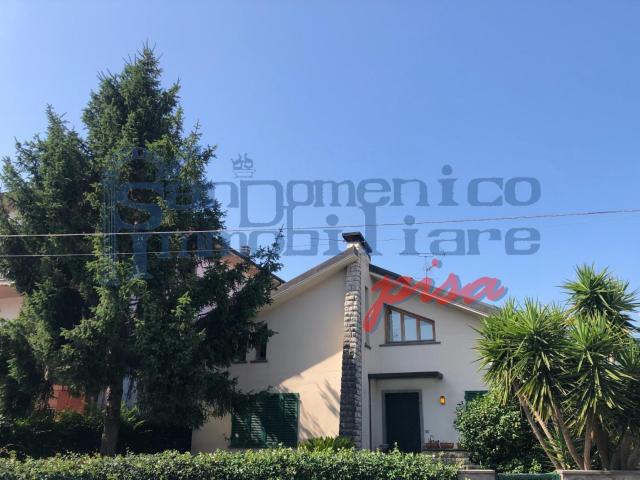 Villa Indipendente in vendita a Piaggia, San Giuliano Terme