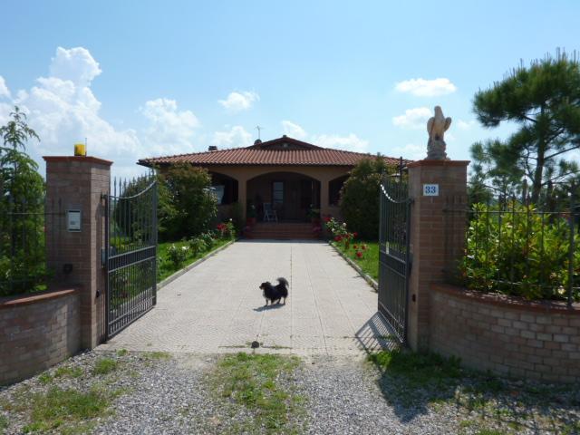 Villa Indipendente in vendita a Contrada della Civetta, Siena