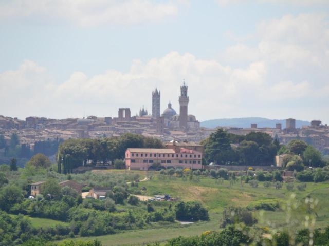 Villa Indipendente in vendita a Siena, Toscana