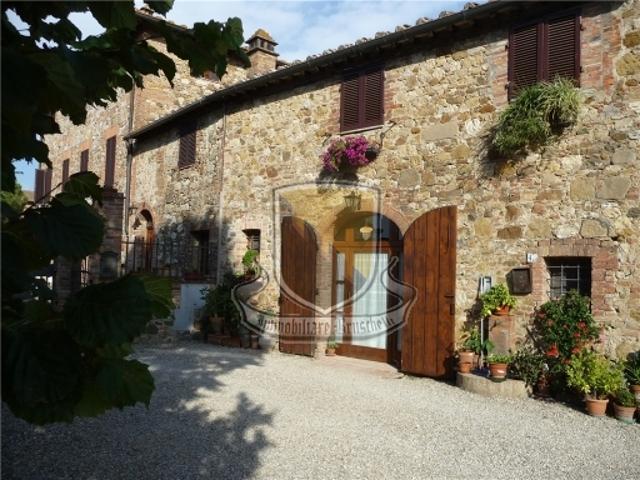 Villa Indipendente in vendita a Siena, Toscana