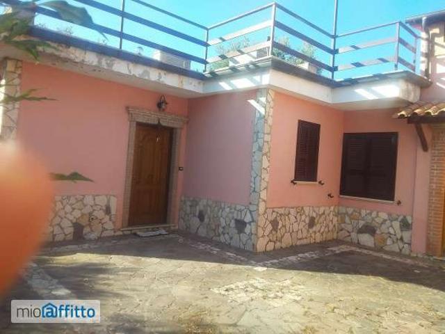 Villa Indipendente in affitto a Roma Capitale, Lazio