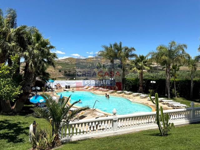 Villa Indipendente in vendita a Riesi, Sicilia
