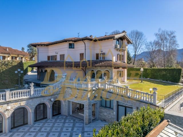 Villa Indipendente in vendita a Biganzolo, Piemonte
