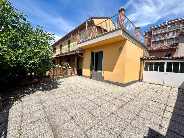 Villa Indipendente in vendita a Piemonte, Alessandria