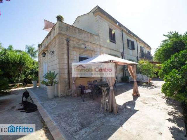 Villa Indipendente in affitto a V Circoscrizione, Palermo