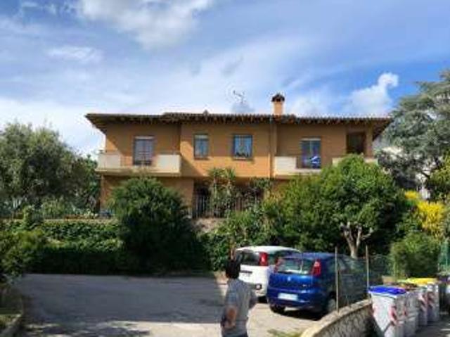 Villa Indipendente in affitto a Passignano Sul Trasimeno, Umbria