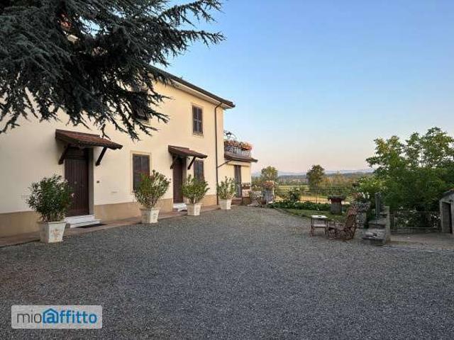 Villa Indipendente in affitto a Piemonte, Alessandria