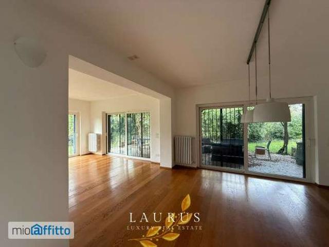 Villa Indipendente in affitto a Quartiere 4, Firenze