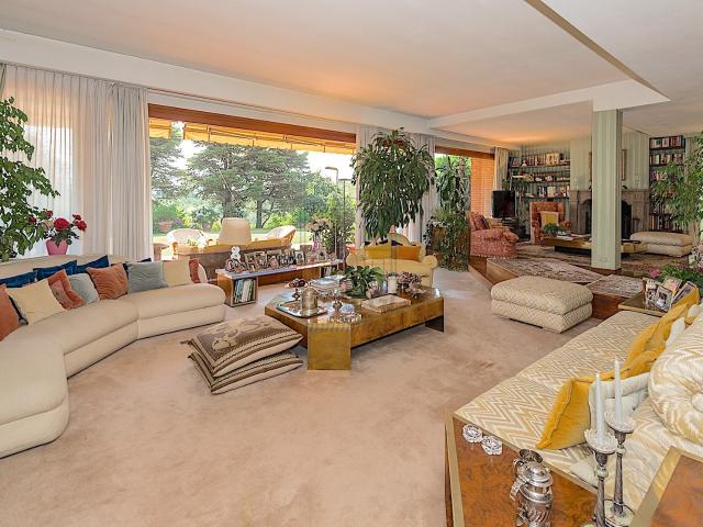 Villa Indipendente in vendita a Monte San Quirico, Lucca