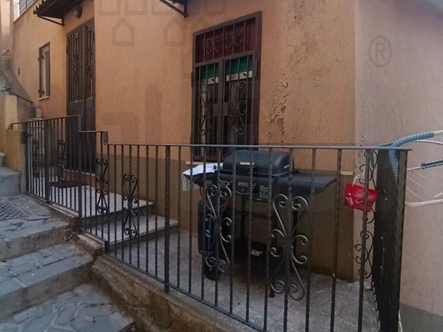 Villa Indipendente in vendita a I Circoscrizione, Messina