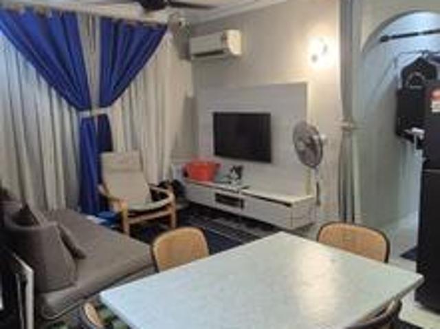 Condominium for sale in Mukim 13, Georgetown