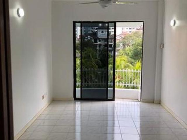 Condominium for sale in Mukim 13, Georgetown