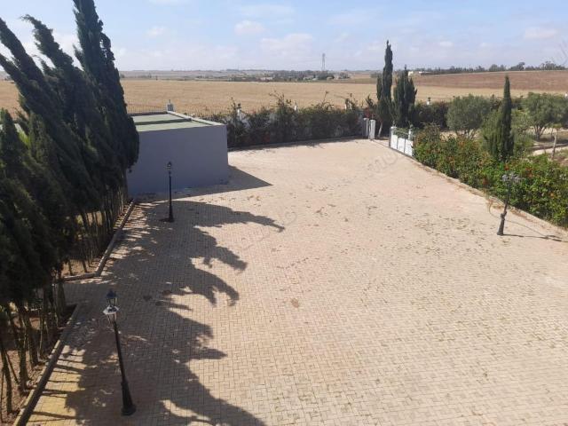 Villa vente à El Ma, Gharb-Chrarda-Beni Hssen