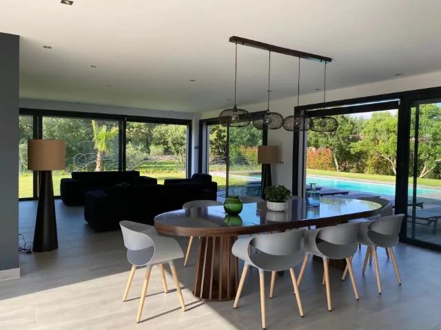 Maison location à Grasse, Saint-cézaire-sur-siagne