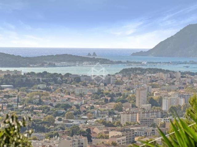 Maison vente à Arrondissement de Toulon, Toulon