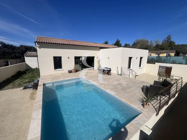 Maison vente à Avignon, Saumane-de-vaucluse