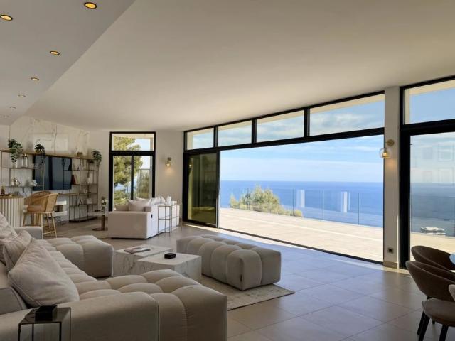 Maison location à Nice, Roquebrune-cap-martin