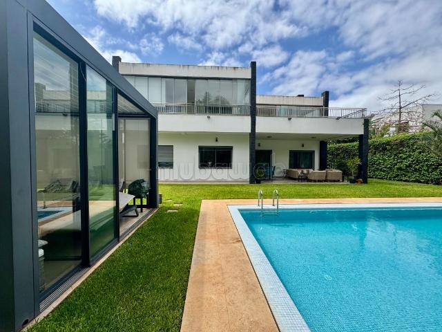 Villa vente à Anfa, Gharb-Chrarda-Beni Hssen