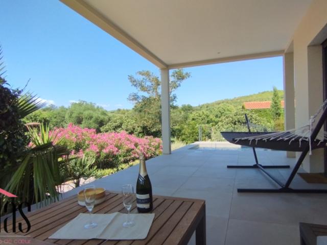 Maison vente à Céret, Thuir