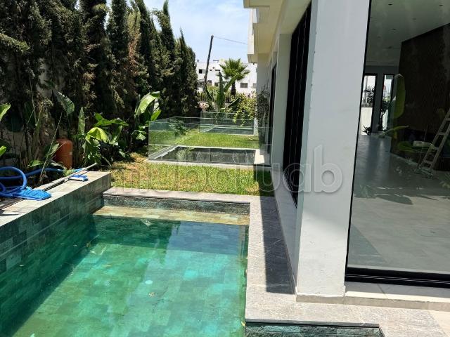Villa vente à Anfa, Gharb-Chrarda-Beni Hssen