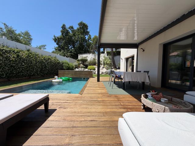 Villa vente à Saint-Jean-de-Cornies, Hérault