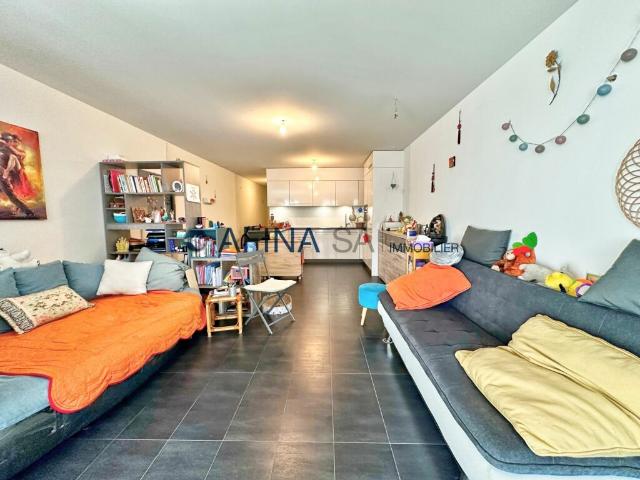 Reihenfamilienhaus kaufen in Mont-sur-Lausanne, Waadt