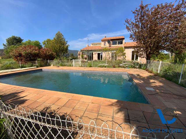 Villa vente à France métropolitaine, Cuers