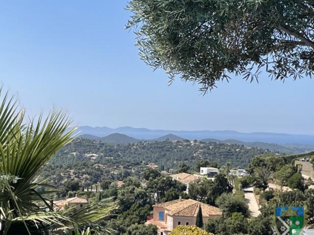 Maison vente à Arrondissement de Toulon, La Londe-les-maures