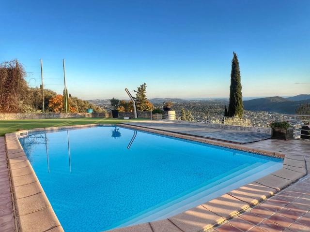 Maison vente à Grasse, Cabris