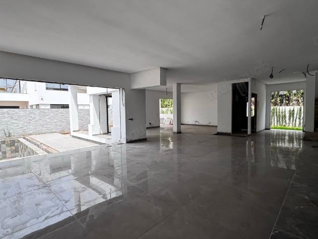 Villa vente à Bouskoura, Gharb-Chrarda-Beni Hssen