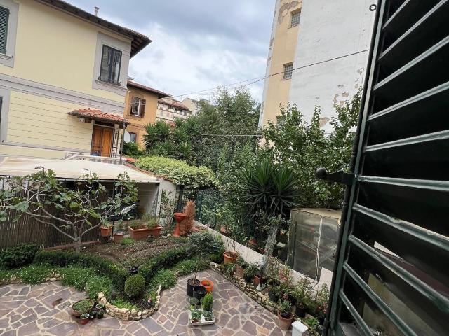 Villa Indipendente in vendita a Quartiere 1, Firenze