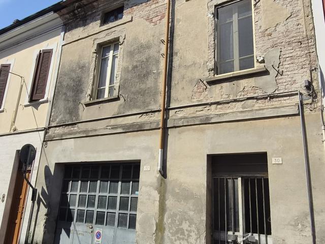 Villa Indipendente in vendita a Casalmaggiore, Lombardia