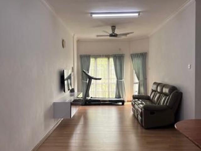 Apartment for sale in Petaling, Damansara Damai