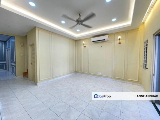 House for sale in Petaling, Damansara Damai