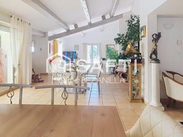 Villa vente à Arrondissement de Toulon, Solliès-ville